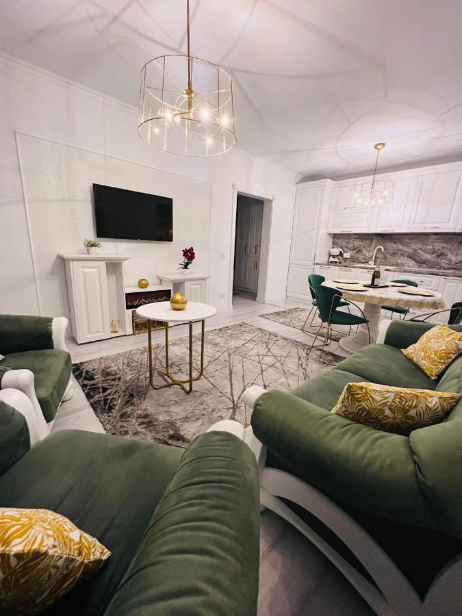 Apartament Larysse Oradea Exterior foto